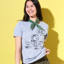 Super7 Peanuts Snoopy On The Moon - Athletic Heather T-Shirt| Peanuts