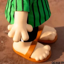 Super7 Peanuts Supersize Vinyl - Peppermint Patty| Peanuts